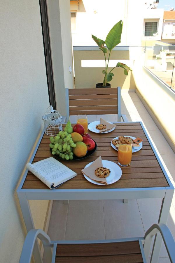 קאלאתאס New Cozy Chic Apt-Ryfete Luxury Living מראה חיצוני תמונה