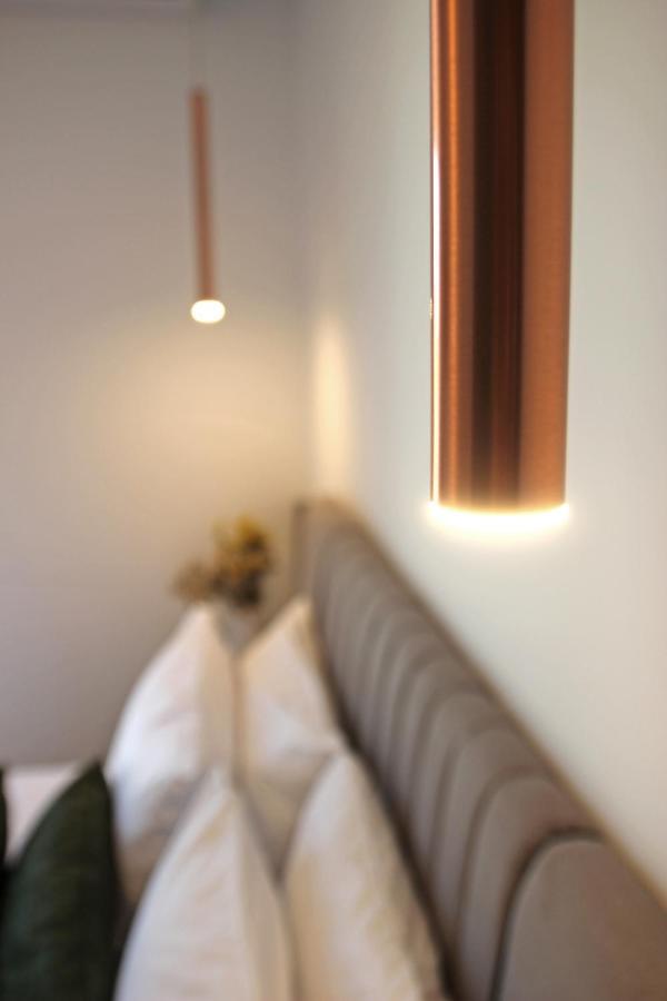 קאלאתאס New Cozy Chic Apt-Ryfete Luxury Living מראה חיצוני תמונה